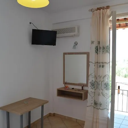 Apartment Petros Giatras -