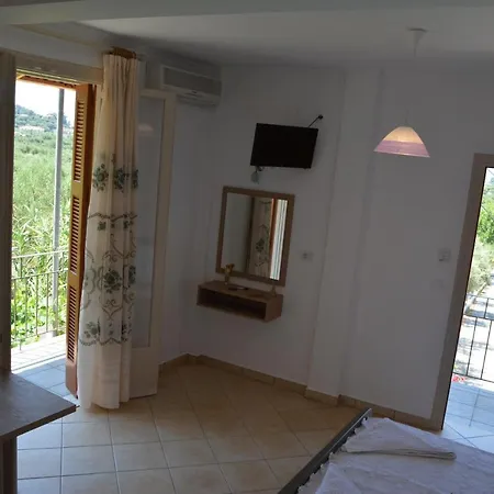 Petros Giatras - Apartament