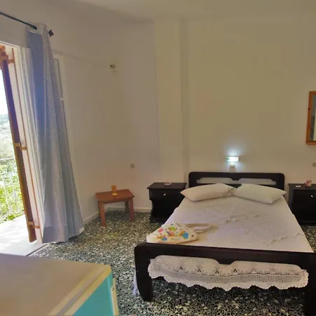 Apartment Petros Giatras -