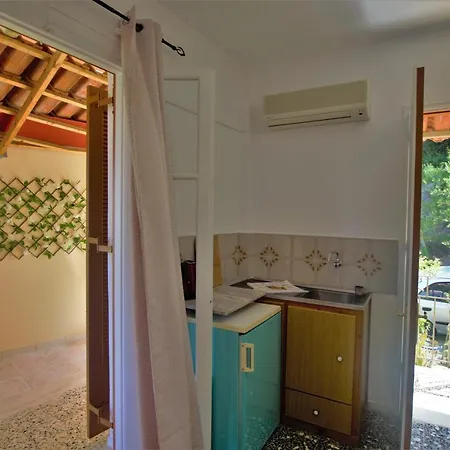 Petros Giatras - Apartment Zakynthos Town