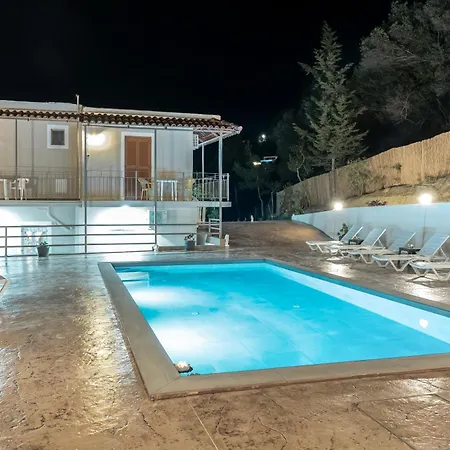 Petros Giatras - Apartament