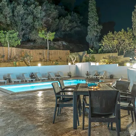 Petros Giatras - Apartment Zakynthos Town