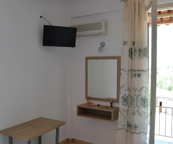 公寓 Petros Giatras -