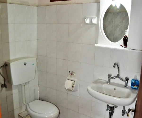 公寓 Petros Giatras -