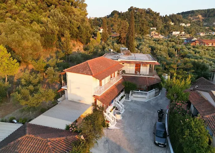 Petros Giatras - 公寓 *