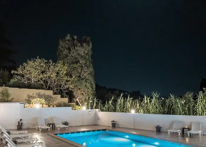 公寓 Petros Giatras -