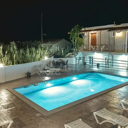 Apartamento Petros Giatras -